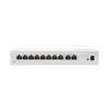 Router eKit / 2 Puertos WAN Gigabit / 1 Puerto LAN/WAN Gigabit / 7 Puertos PoE LAN Gigabit / Presupuesto PoE 124 W / Rendimiento de 2 Gbps / Controlador (64 APs) / Hasta 250 clientes / Libre de licenciamiento