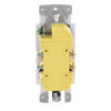 Tomacorriente dúplex 15 A 125 V de la línea Claro y Satin Colors en color Snow, para caja de pared estándar, placa se vende por separado